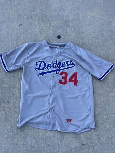 Fernando Valenzuela #34 Los Angeles Dodgers Mitchell And Ness 1981 Jersey - Gray photo review